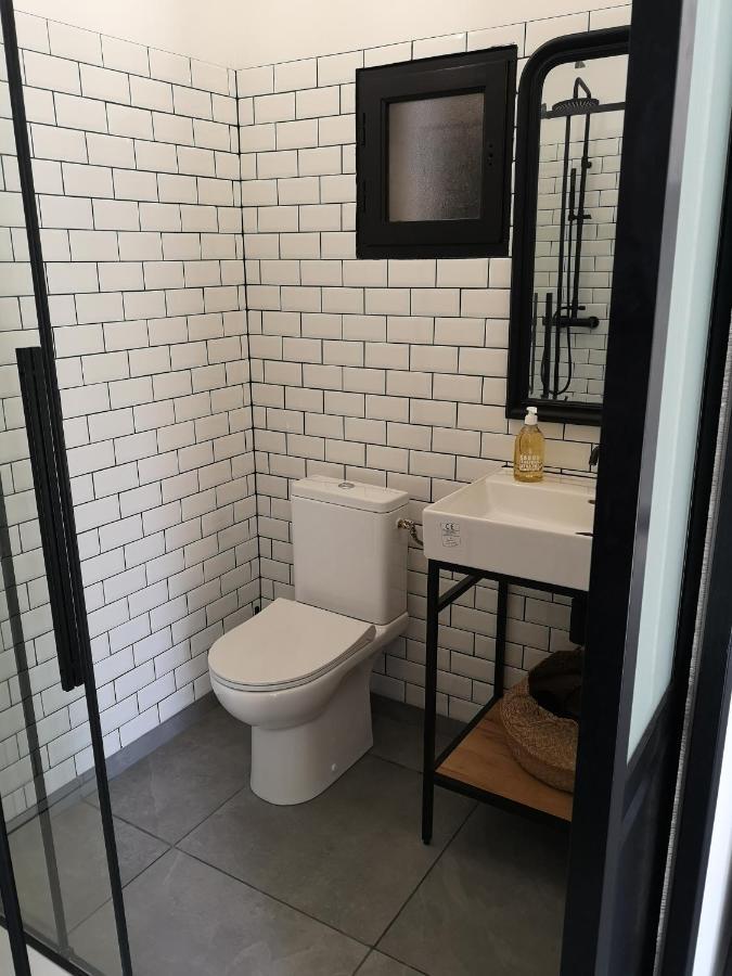 Studio Style Industriel Apartment Barbaggio Ngoại thất bức ảnh
